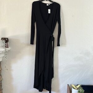 GAP‎ Maternity Black Long Sleeve V-Neck Wrap Dress